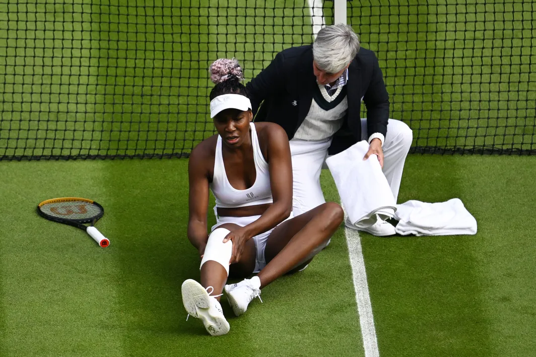 Svitolina beats Venus Williams in Wimbledon opener